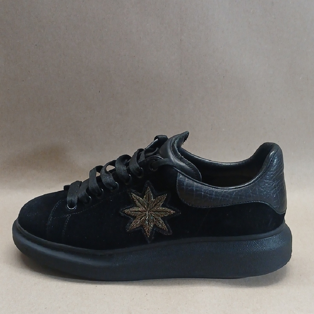 Alexander MQueen Black Men's Sneakers US9 EU 43 - Picture 13 of 16